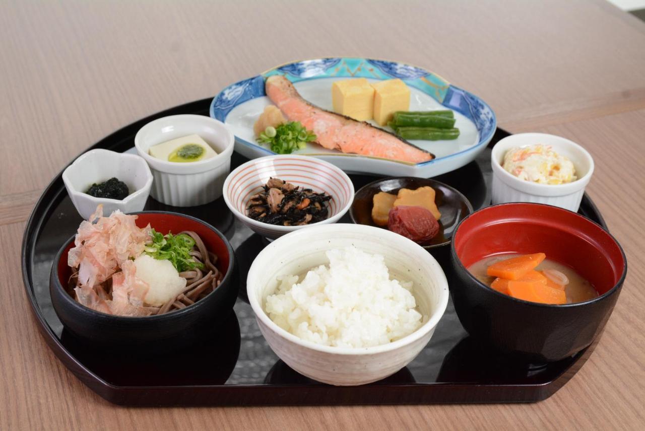 Hotel Fujita Fukui Buitenkant foto