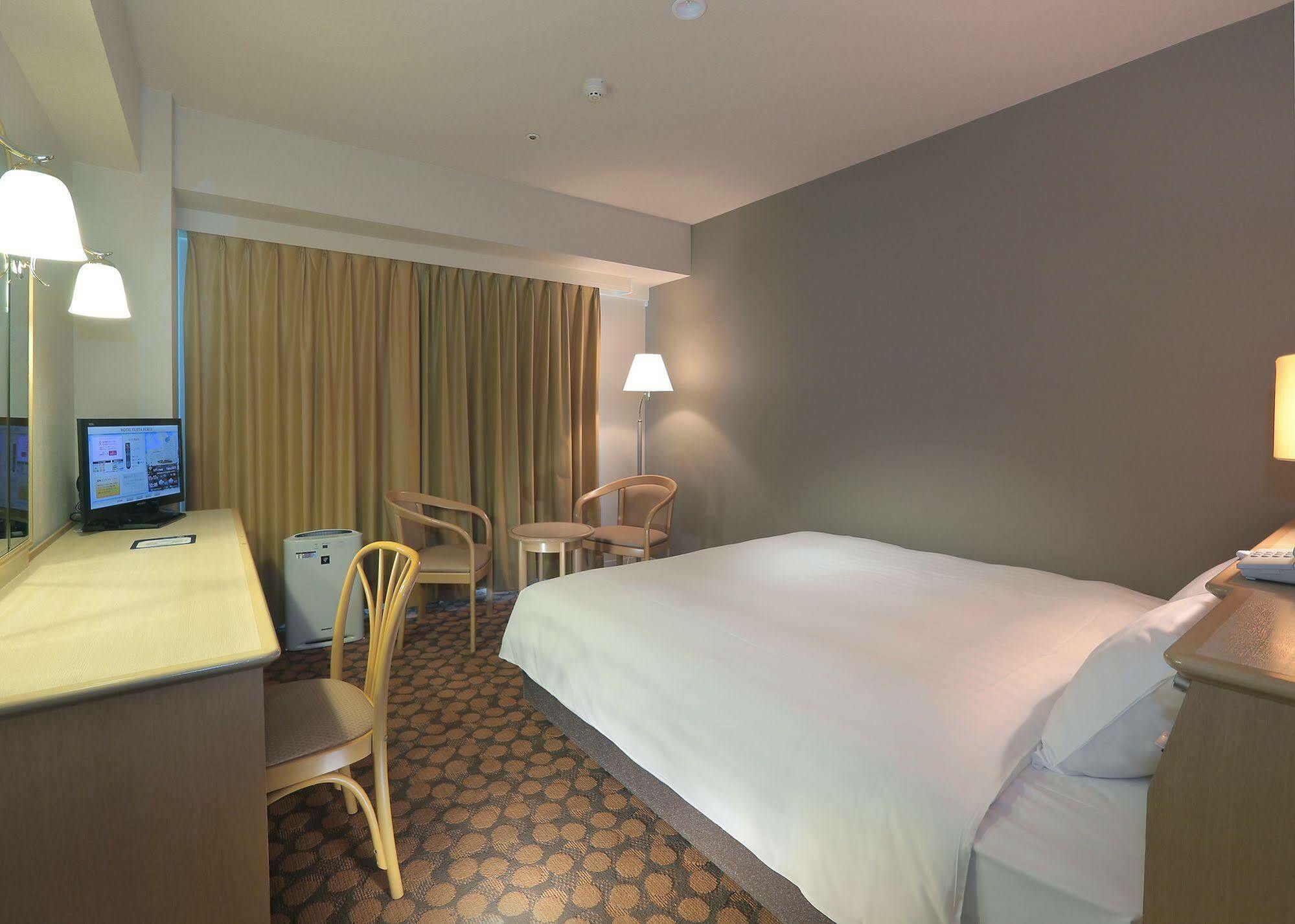 Hotel Fujita Fukui Buitenkant foto