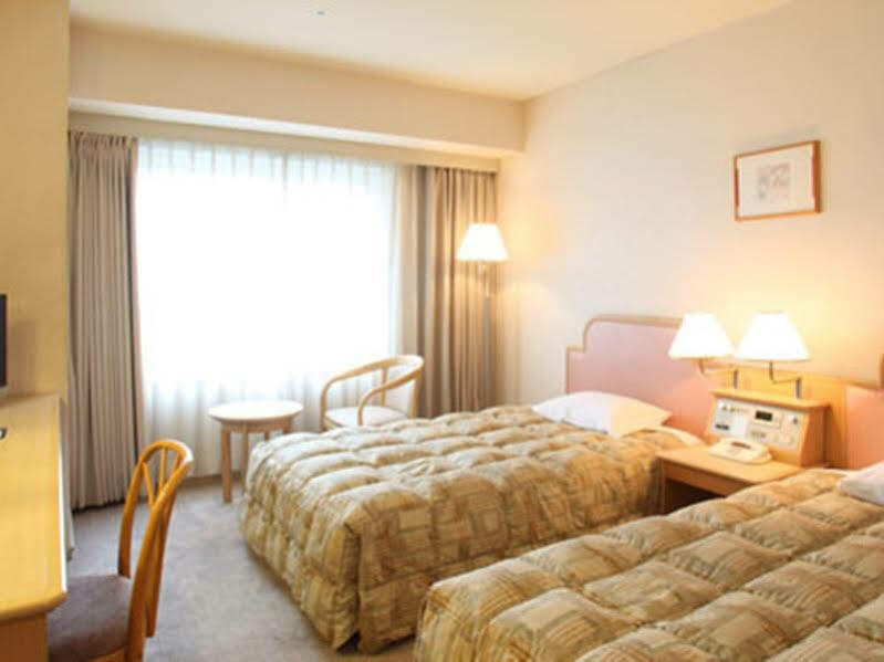 Hotel Fujita Fukui Buitenkant foto